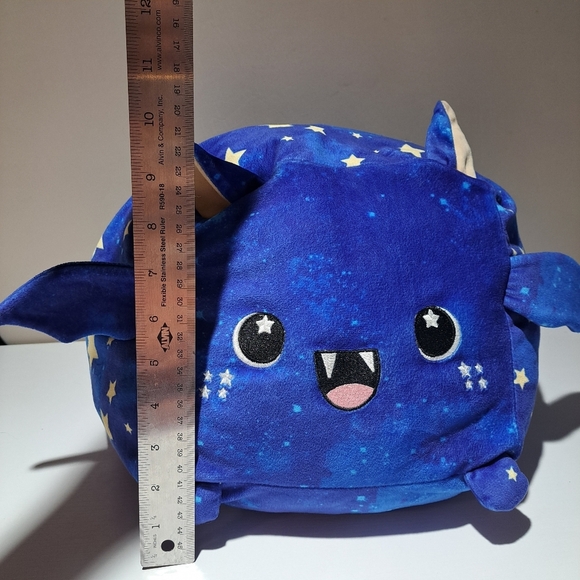 Moosh moosh | Orion blue & yellow stars cute squishmallow like toy - Picture 7 of 10